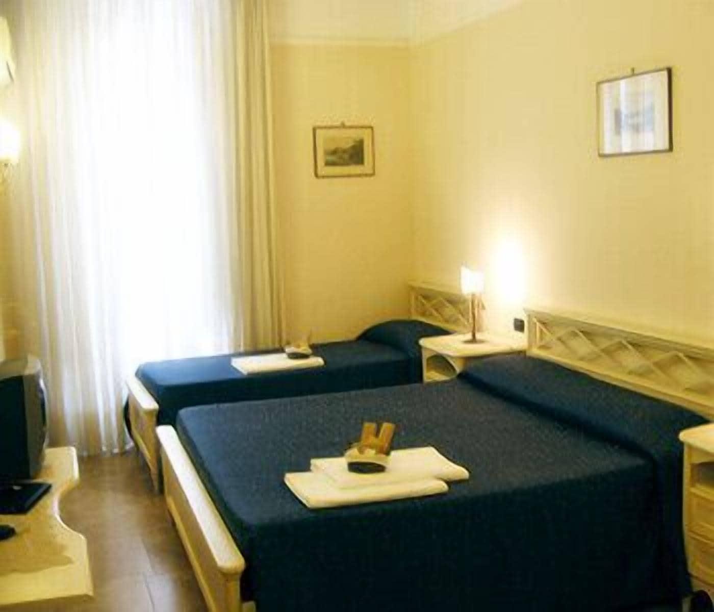 B&B La Dimora Di Nettuno Napoli Ngoại thất bức ảnh