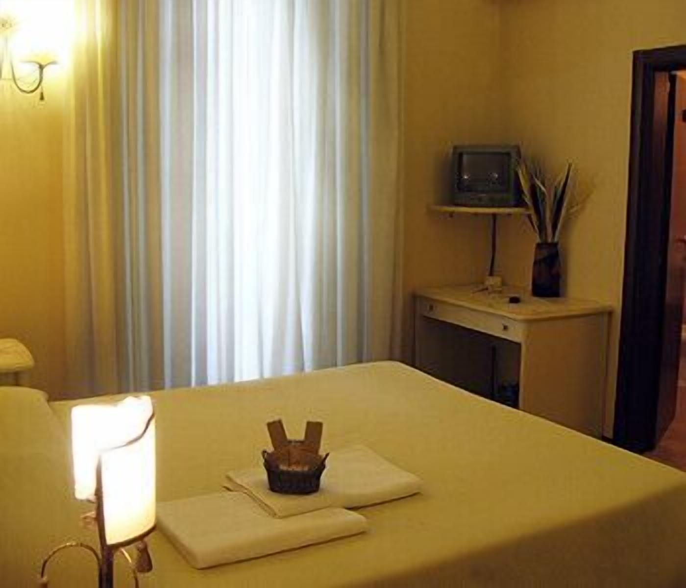 B&B La Dimora Di Nettuno Napoli Ngoại thất bức ảnh
